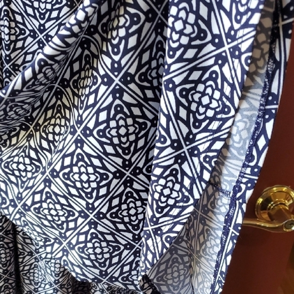 Cato Navy and White Tunic Top - Picture 11 of 13